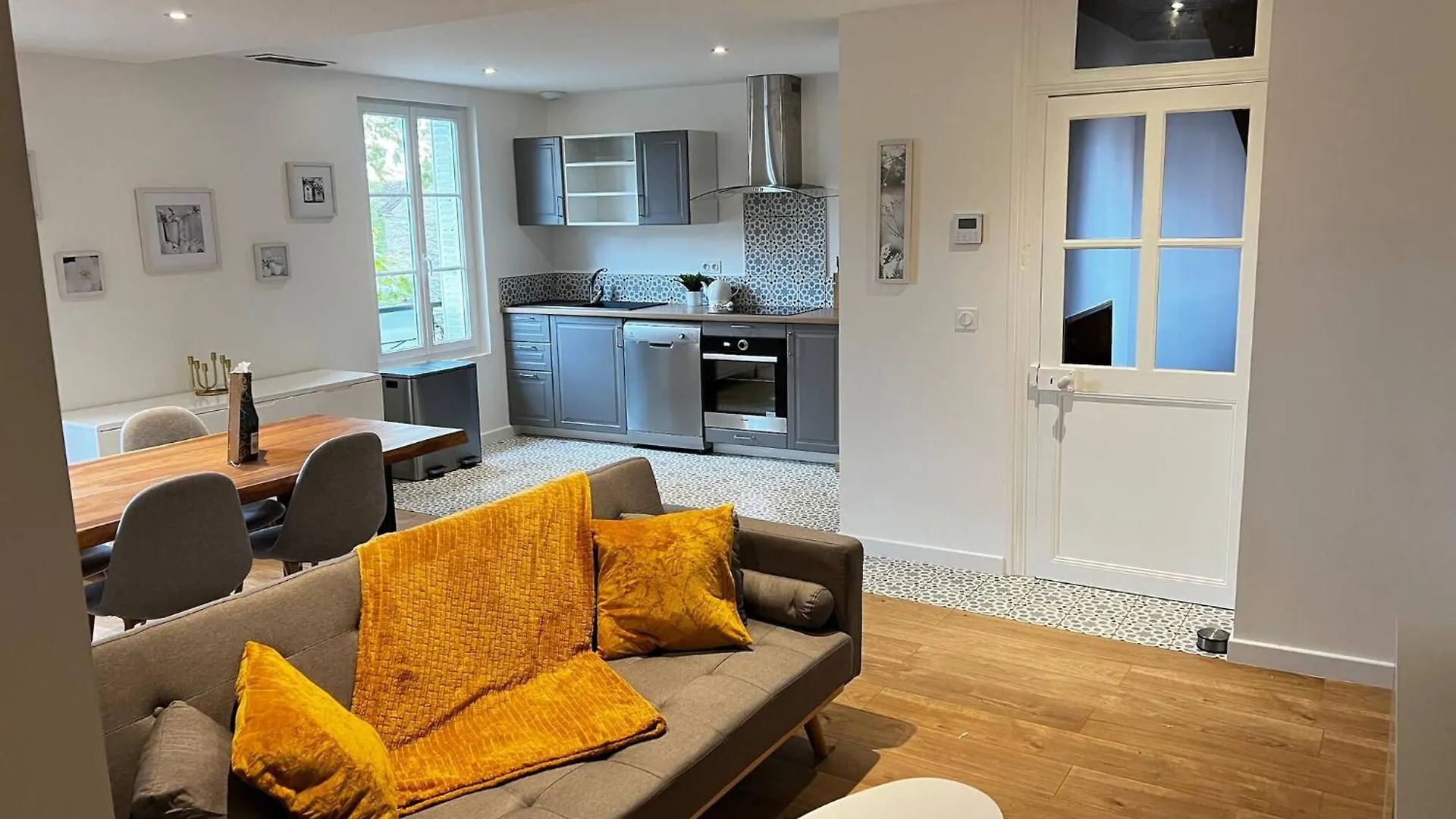 فيلا Townhouse In غرامات بيت للعطل